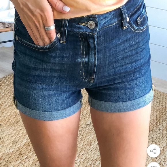 KanCan Pants - Kan Can high rise jean shorts
